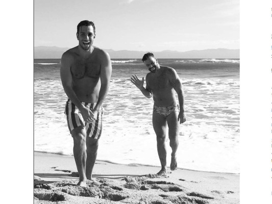 Ricky Martin y Jwan Yosef en las playas de México