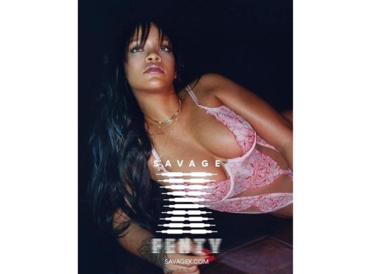 Rihanna abre cuenta de Instagram para su nueva línea de lencería