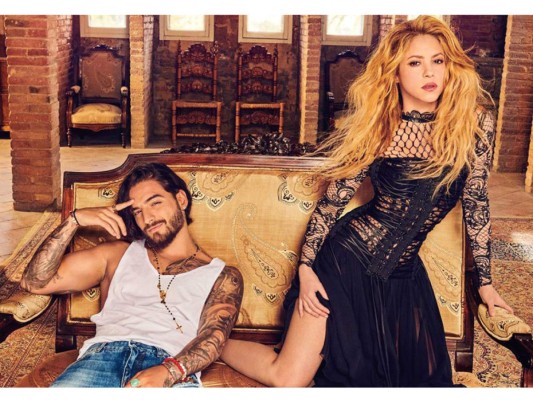 Shakira y Maluma lanzan el video de “Clandestino”.