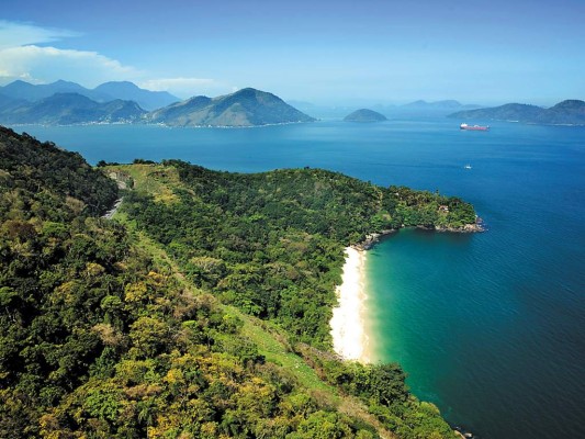 La Costa Verde de Brasil es un paraíso para los amantes de la naturaleza, sus traslúcidas aguas son un espectacular acuario natural