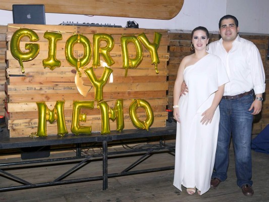 Guillermo Orellana y Giordanna Kafati se despiden de su soltería     