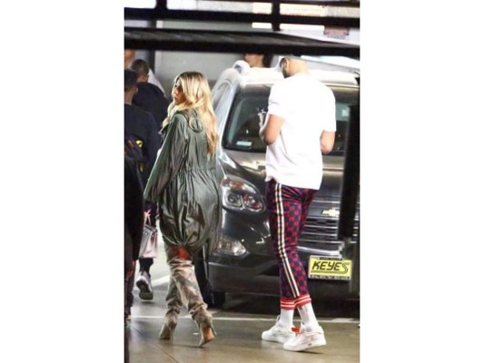LOS ANGELES, CA - MARCH 10: Tristan Thompson and Khloe Kardashian pose for a photo as Remy Martin celebrates Tristan Thompson's Birthday at Beauty & Essex on March 10, 2018 in Los Angeles, California. (Photo by Jerritt Clark/Getty Images for Remy Martin ) LOS ANGELES, CA - MARCH 10: Tristan Thompson and Khloe Kardashian pose for a photo as Remy Martin celebrates Tristan Thompson's Birthday at Beauty & Essex on March 10, 2018 in Los Angeles, California. (Photo by Jerritt Clark/Getty Images for Remy Martin )