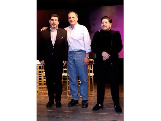 Alvaro Domingo, Nasry Asfura y Jurek Jablonicky durante la conferencia (fotografías: Hector Hernández)