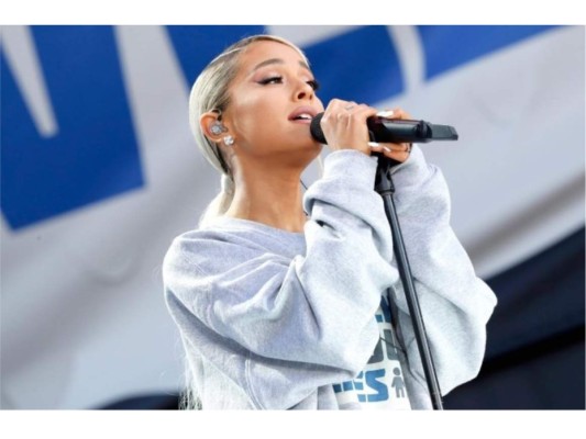 Ariana Grande reaparece en el mundo de la música