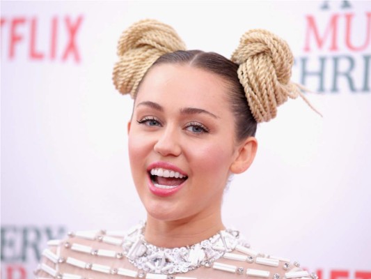 Miley Cyrus celebra el 13° aniversario de Hannah Montana con graciosas Instagram Stories
