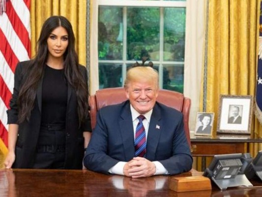 El hijo de Donald Trump defiende a Kim Kardashian por publicación sexista