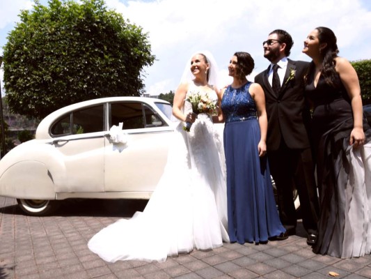 La boda de Francisco Bueso y Karina Schwartzman