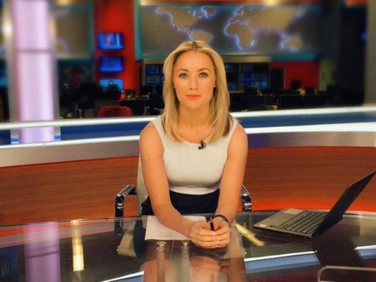Rebeka Smyth es la nueva presentadora del noticiero “Al Rojo Vivo”    
