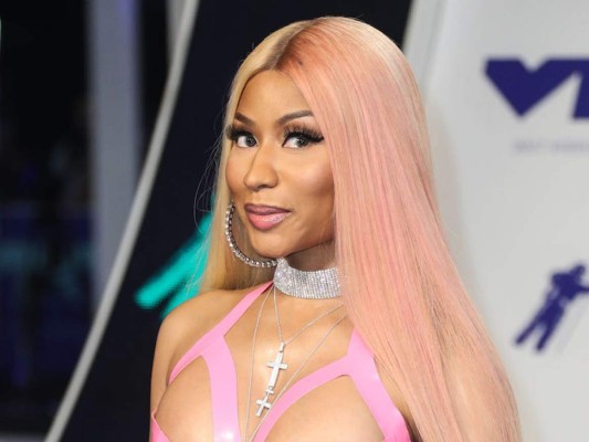 Nicki Minaj demandada por no devolver prendas caras