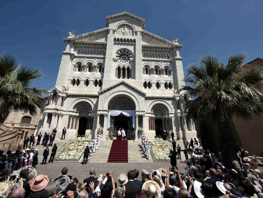 Mónaco celebra el bautizo de Jacques y Gabriella