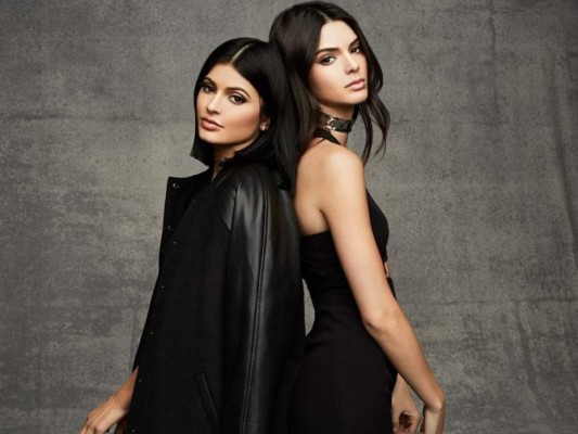 Kendall y Kylie Jenner enfurecen a la industria musical