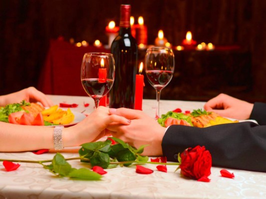 Cinco ideas para celebrar San Valentín en casa