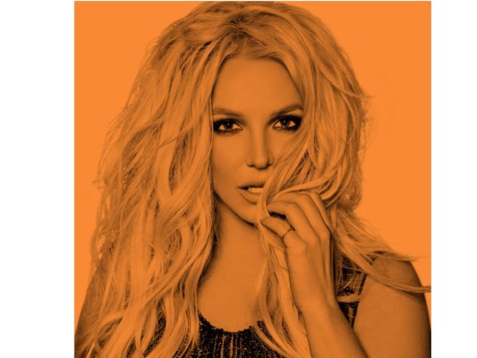 Subastaron paraguas con el que Britney atacó a paparazzi