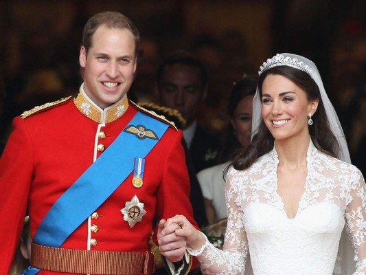 William se casó con Kate Middleton el 29 de abril de 2011 en la abadía de Westminster en una hermosa boda en la cual se demostraron su amor y unieron sus vidas para siempre.