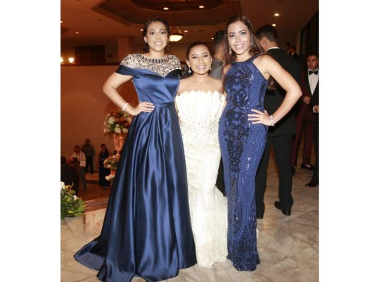 Yireh Matute, Gracia Banegas y Laura Estrada