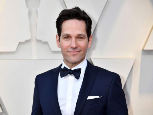 Paul Rudd: 50<br/>Nos enamoró en Clueless y nos sigue enamorando en Ant-Man. Paul Rudd es de esos los actores que han envejecido bien con el tiempo.