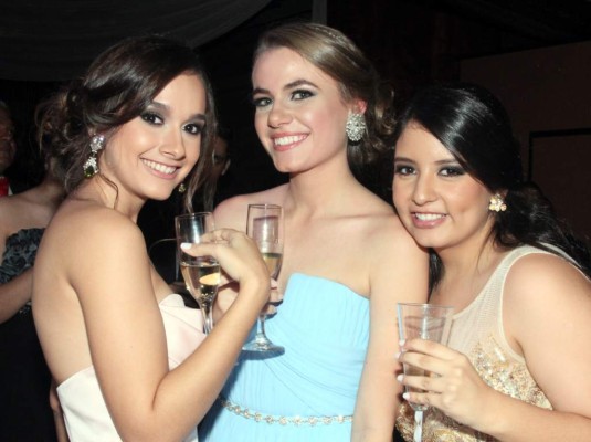 Marcela Medina, Lucía Suazo y Sofía Rosa