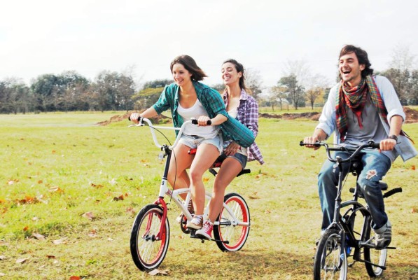 5 Razones que te animarán a montar en bicicleta
