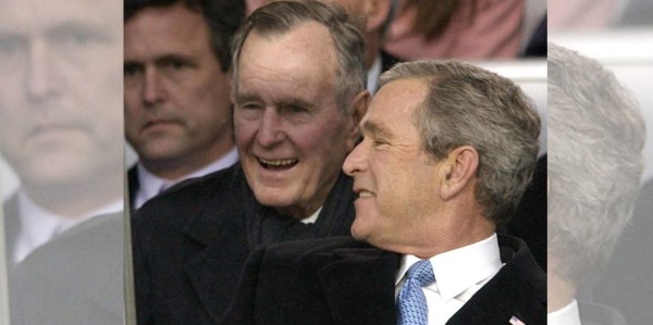 George H. W. Bush ingresado en hospital