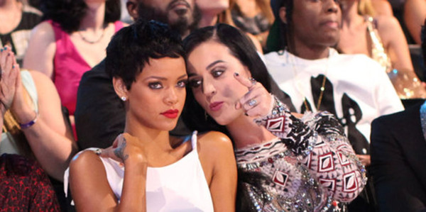Rihanna finalmente le responde a Katy Perry