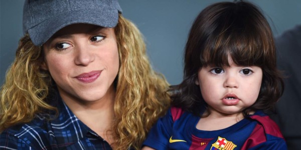 Shakira comparte video de Milan leyendo