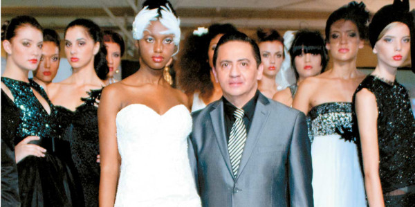 Miguel Chong tuvo el privilegio de hacer el cierre internacional del Costa Rica Fashion Week 2011