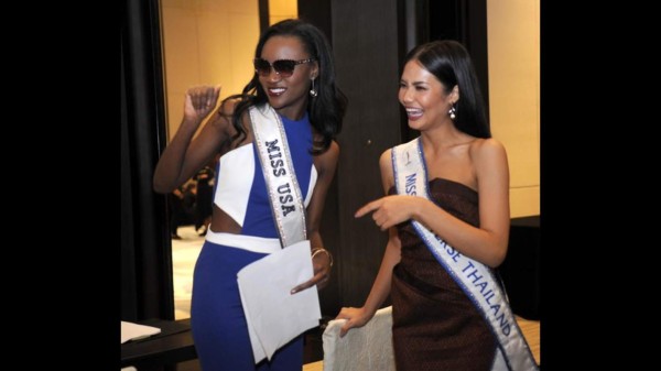 Las candidatas a Miss Universo arriban en Filipinas