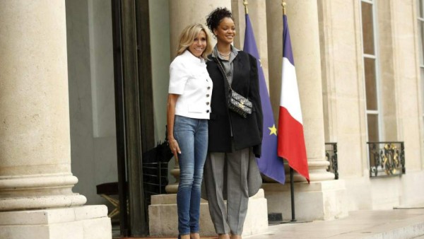 Rihanna se reunió con el presidente de Francia