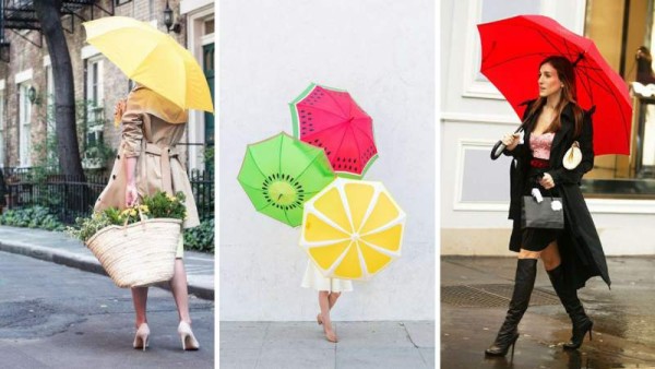 1. SombrillaEste accesorio es esencial para sobrevivir la lluvia. Protégete de la lluvia con un paraguas chic de colores, diseños.