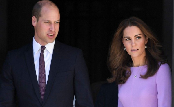 Kate Middleton rechaza muestra de afecto del Príncipe William