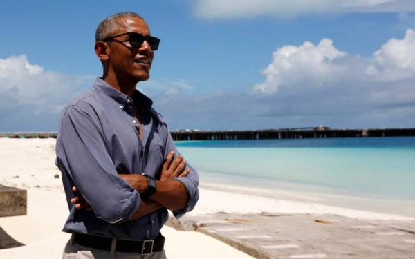 Obama está listo para escribir su libro en la playa