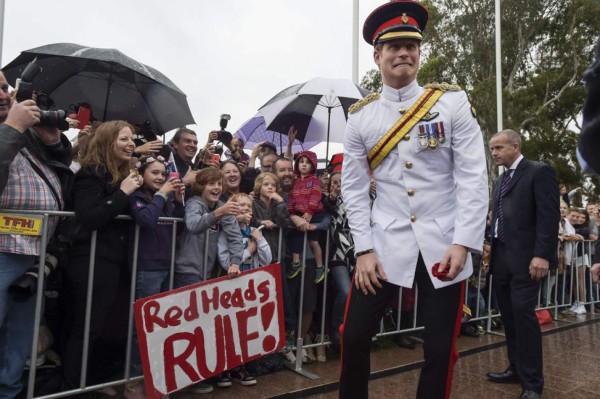 El príncipe Harry de Inglaterra se incorpora al ejército australiano