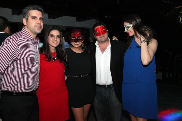 Masquerade party para Adriana Rivera y Enrique Jaar