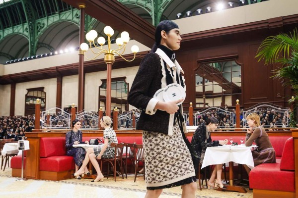 La atmósfera en el fashion show de Chanel