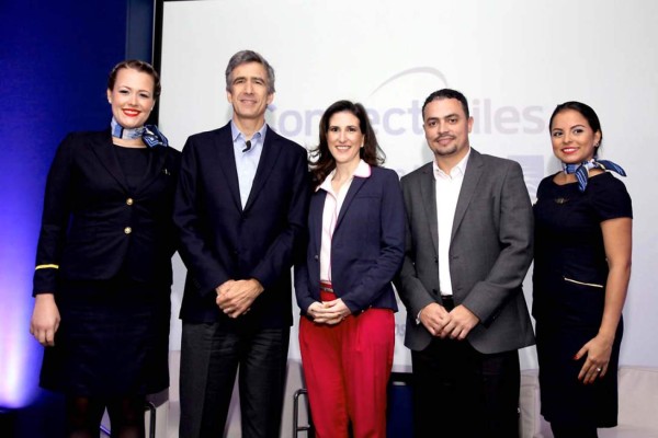 Ejecutivos de Copa Airlines anunciaron el nuevo Programa de Lealtad ConnectMiles de Copa Airlines.