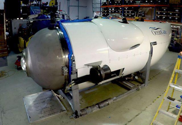 Cinco pasajeros de sumergible perdido en el Atlántico murieron por implosión de la nave Cinco pasajeros de sumergible perdido en el Atlántico murieron por implosión de la nave
