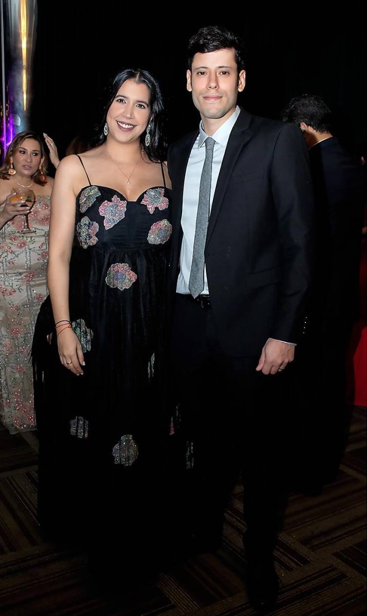 - Andrea y Roberto Álvarez.