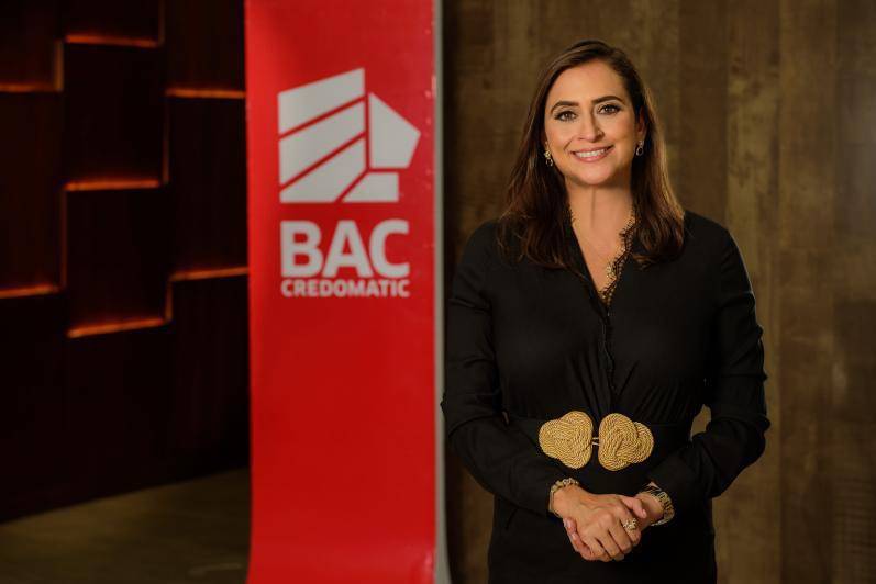 Valeria Ríos, Vicepresidente de Mercadeo y Comunicación. Valeria Ríos, Vicepresidente de Mercadeo y Comunicación.