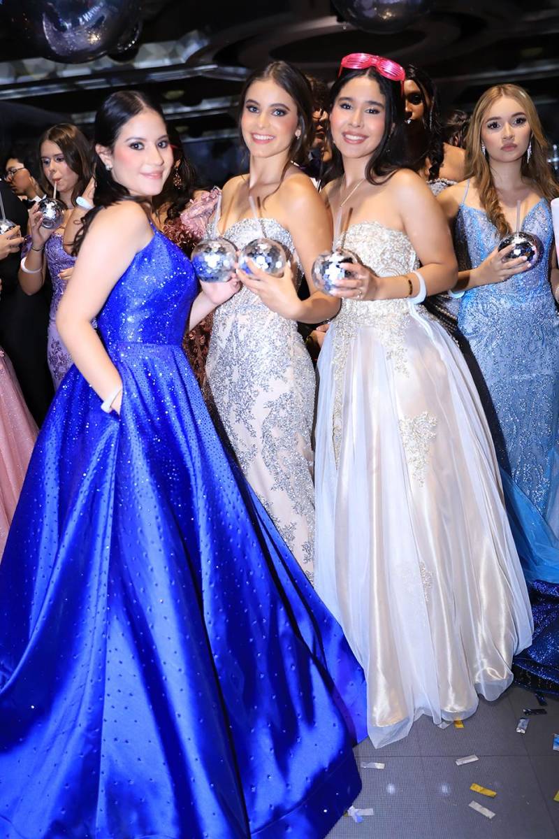 Fiesta de la prom 2025 de Mayan School