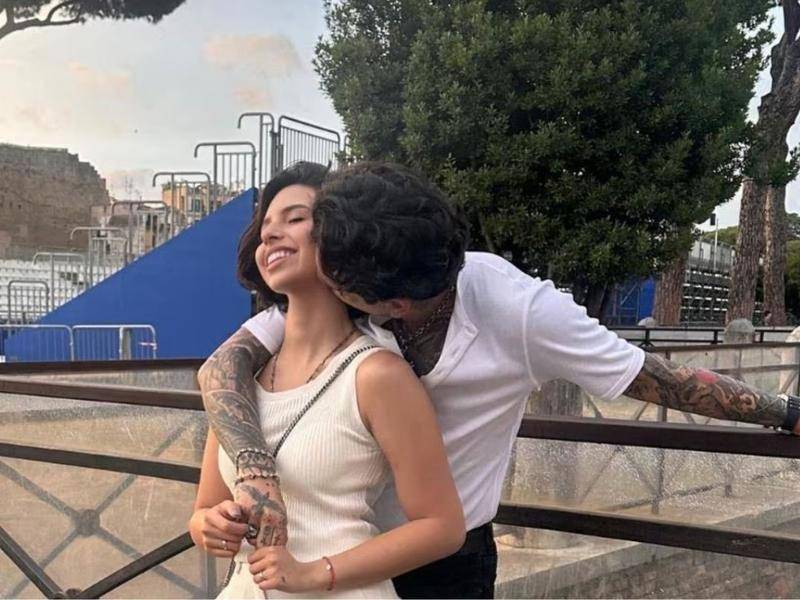 Ángela Aguilar rompe el silencio y defiende su relación con Nodal Ángela Aguilar rompe el silencio y defiende su relación con Nodal