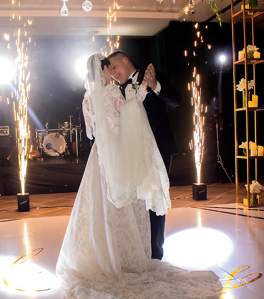 Alejandra Cárcamo y su esposo Raúl Andino.