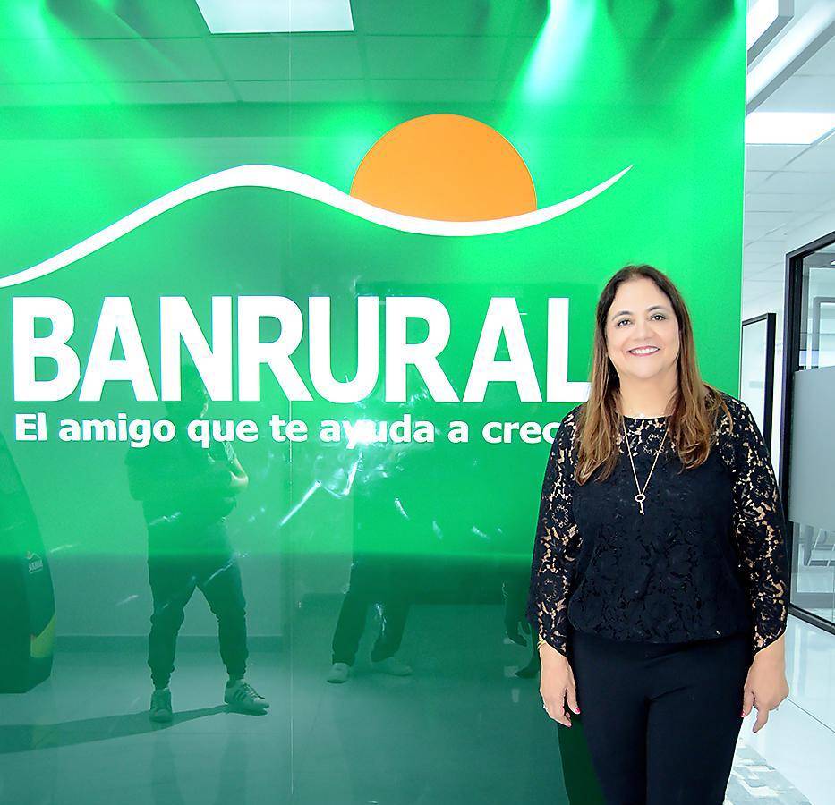 Gabriela Núñez, Gerente General de Banrural. Gabriela Núñez, Gerente General de Banrural.