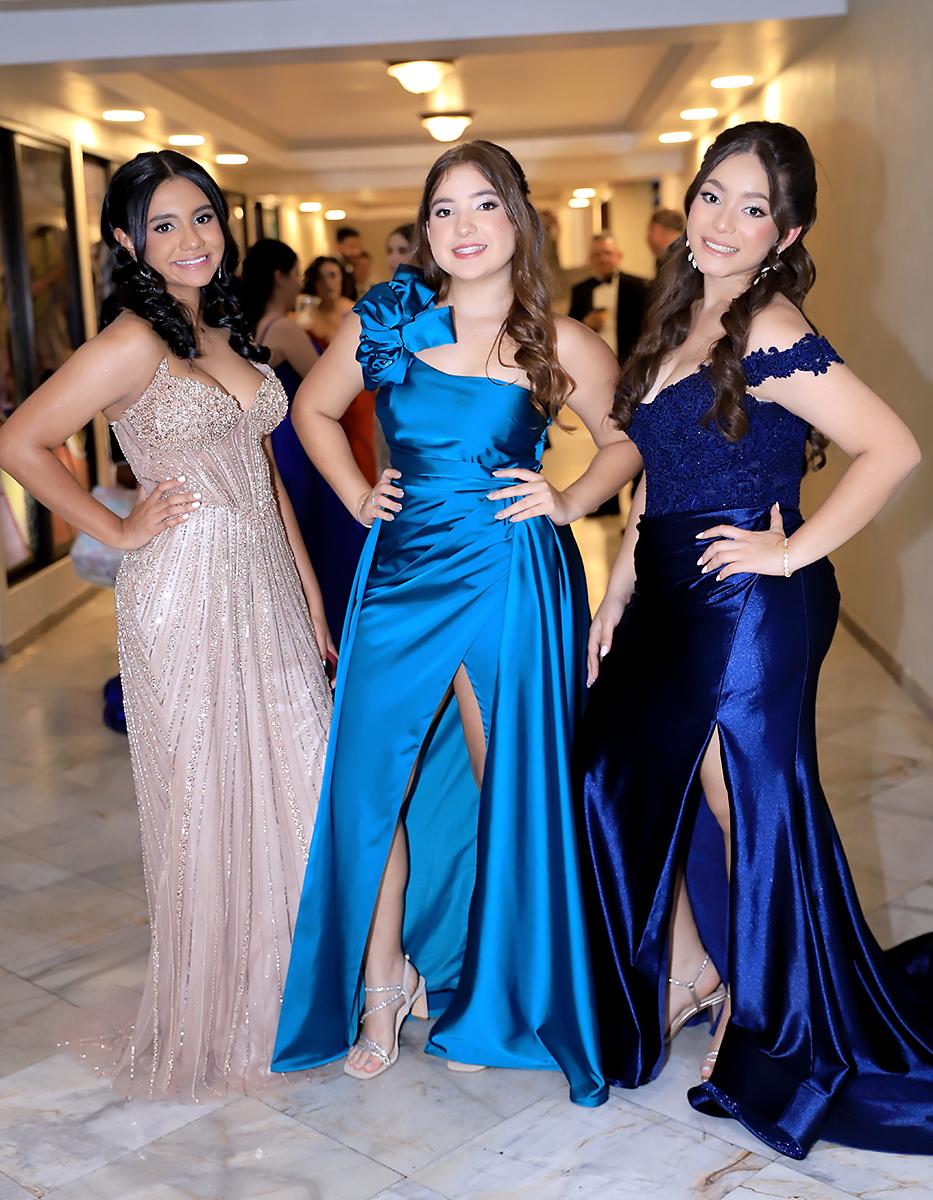 Fiesta de la prom 2025 de Mayan School