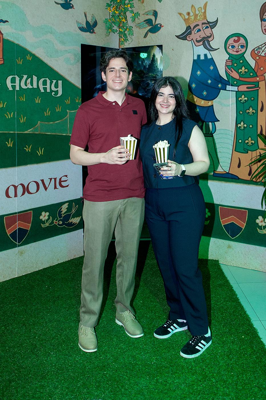 Excel, Hyundai y Club Árabe presentan Eat the Movie: In Theater Shrek Excel, Hyundai y Club Árabe presentan Eat the Movie: In Theater Shrek
