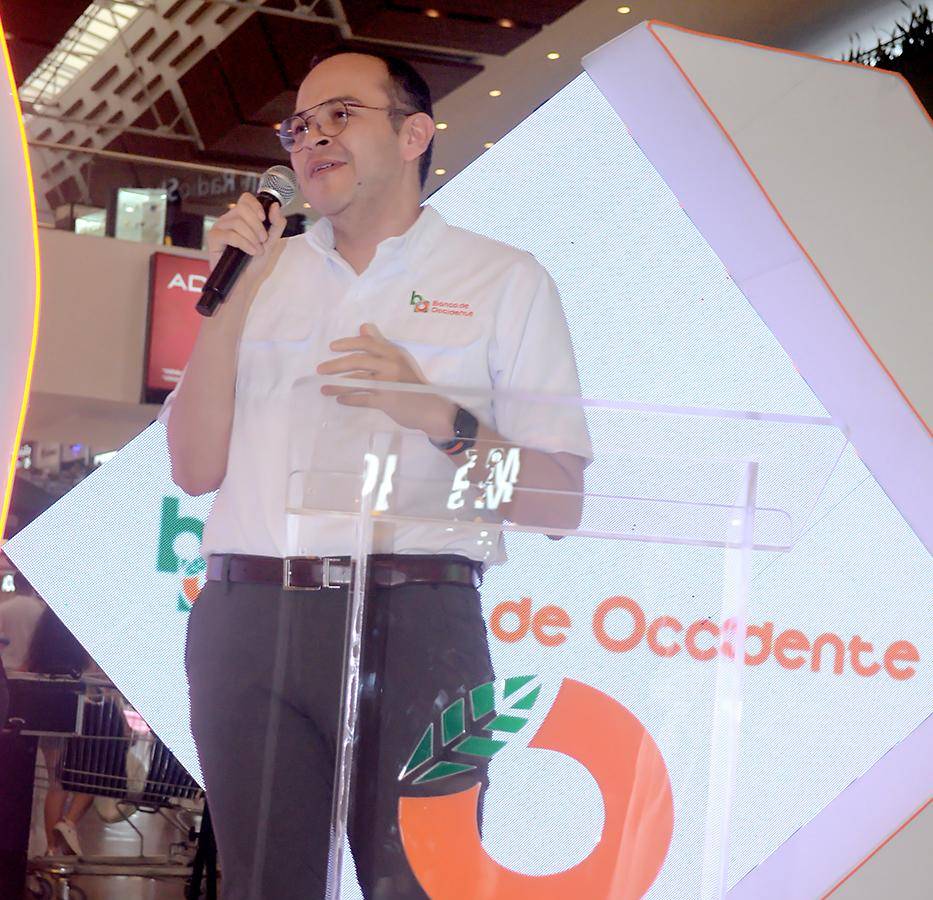 Leonel Rivas, Gerente Corporativo de Mercadeo y Estrategia Comercial de Banco de Occidente. Leonel Rivas, Gerente Corporativo de Mercadeo y Estrategia Comercial de Banco de Occidente.