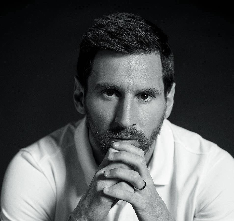 Roger Federer rinde tributo a Messi Roger Federer rinde tributo a Messi