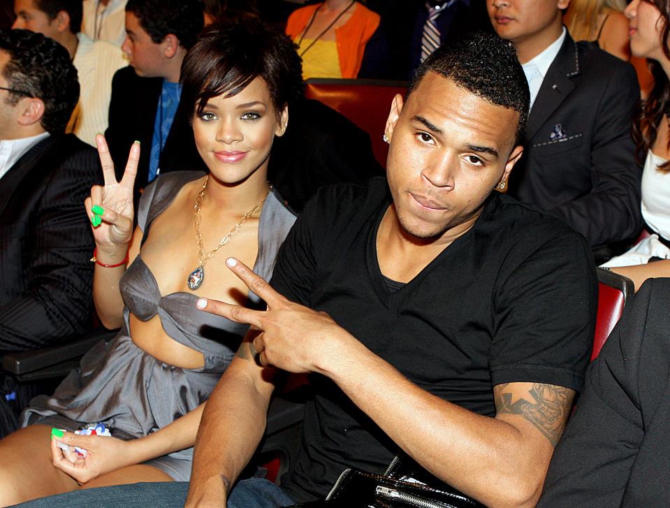 Chris Brown demanda a Warner Bros. Discovery por difamación sobre su pasado abusivo Chris Brown demanda a Warner Bros. Discovery por difamación sobre su pasado abusivo