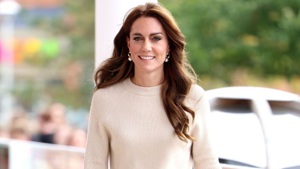 El anuncio del diagnóstico de cáncer de Middleton el pasado 22 de marzo, después de someterse a cirugía abdominal en enero, ha conmovido a millones en todo el mundo. En un video difundido en redes sociales, Middleton agradeció el apoyo del público y pidió privacidad para ella y su familia mientras se recupera.