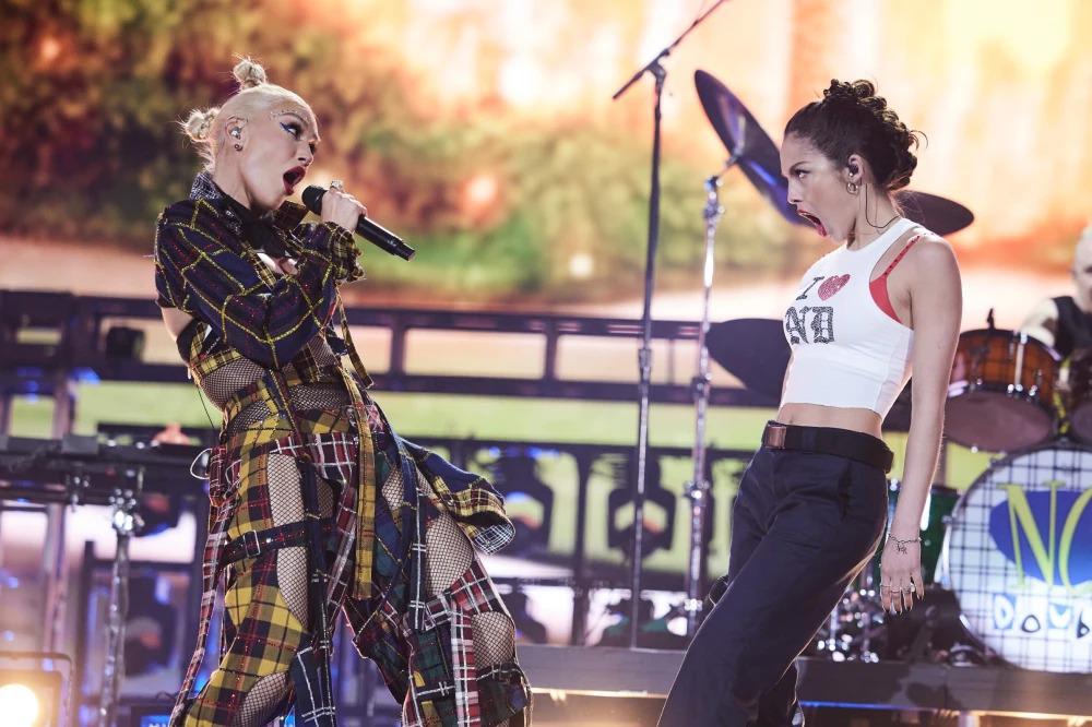  Olivia Rodrigo se unió a No Doubt en el escenario principal de Coachella 2024 para una presentación sorpresa de Bathwater, sencillo del disco Return of Saturn de la banda californiana. Es la primera vez que ambos se presentaban en el festival.