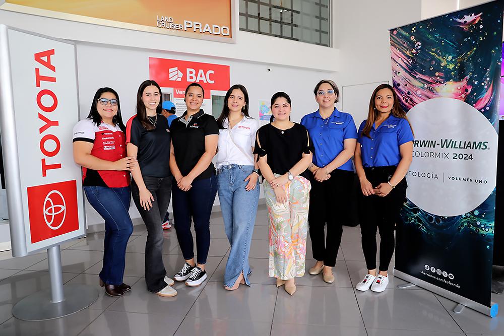 En honor al día de la mujer hondureña, Toyota presentó la fabulosa master class Diseño de Interiores junto a Casa Margarita y Sherwin Williams.